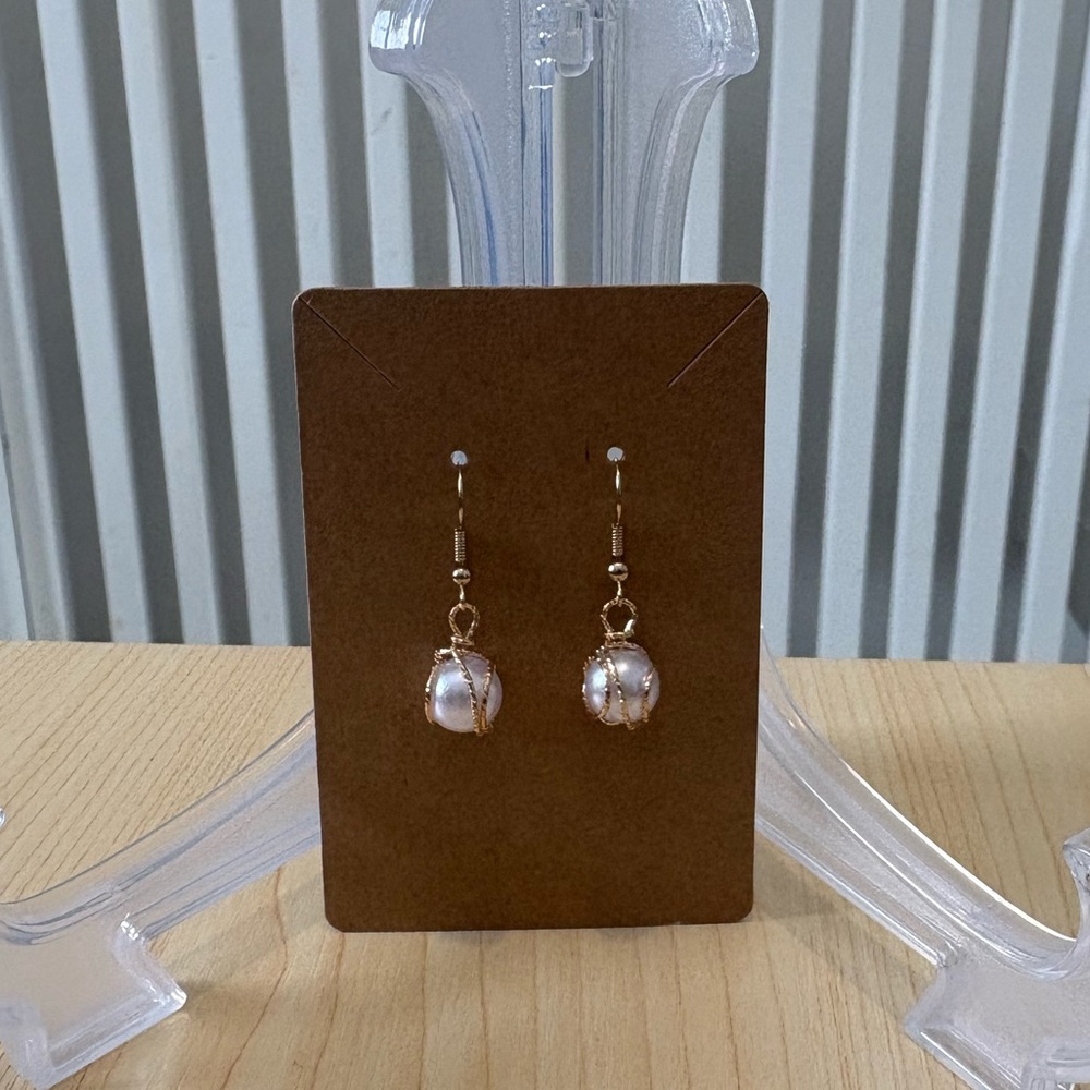 Hand Crafted Elegant Pearl Drop Earrings